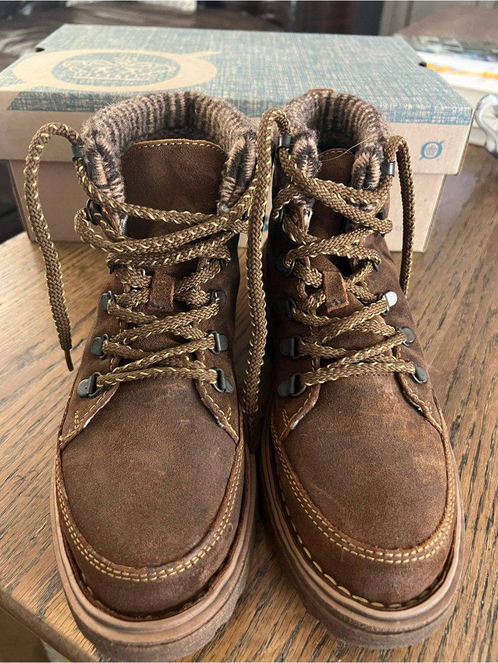 Born Women’s Brown Suede Lace-Up Ankle Boots - Picture 10 of 11